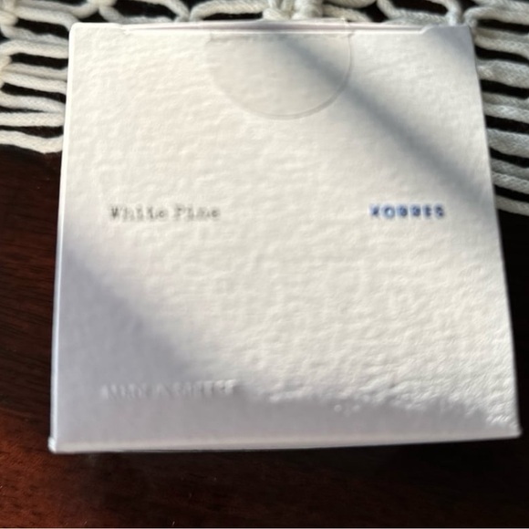 KORRES White Pine Volumizer Serum in Moisturizer 1.35 oz. Price is firm!🙏 - Picture 6 of 6